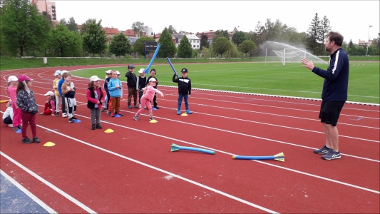 Fotogalerie Sportovky na letním stadionu, foto č. 14