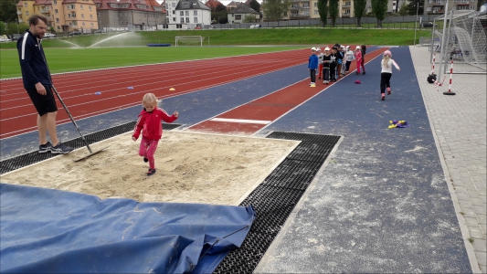 Fotogalerie Sportovky na letním stadionu, foto č. 24