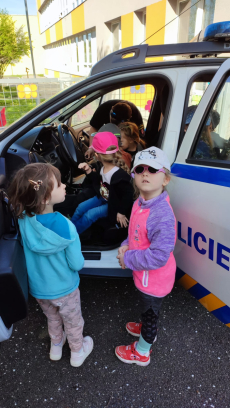 Fotogalerie Dopravní policie - 2. třída, foto č. 4