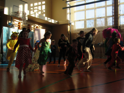 Fotogalerie Dětský maškarní karneval, foto č. 8