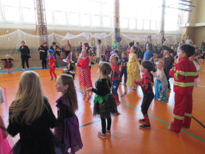 Fotogalerie Dětský maškarní karneval, foto č. 41