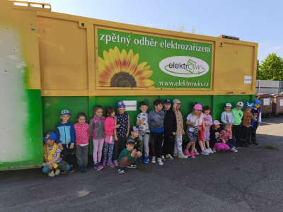 Fotogalerie Den Země - 3. třída, foto č. 9