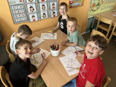 Fotogalerie Pohádka o čarodějnickém týdnu ve 4. třídě, foto č. 5