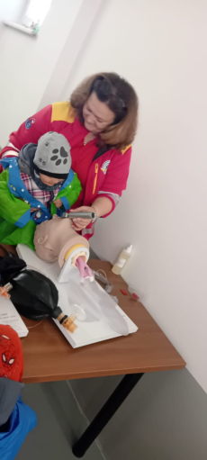 Den otevřených dveří na Zdravotnické záchranné službě - 2. třída
