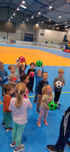 Veselé sportovky pro děti ze školky 2 - 1. a 2. třída