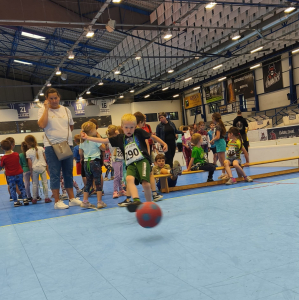 Fotogalerie Sportovní dopoledne 3. a 4. třída, foto č. 2