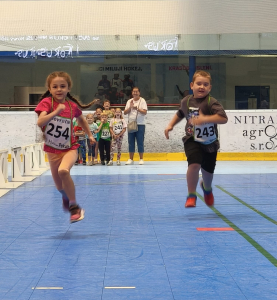 Fotogalerie Sportovní dopoledne 3. a 4. třída, foto č. 7