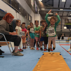 Fotogalerie Sportovní dopoledne 3. a 4. třída, foto č. 10