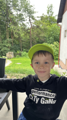 Fotogalerie Střípky z prvního dne školky v přírodě – Tlapková patrola v akci, foto č. 11