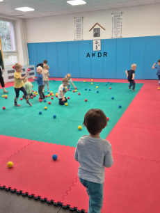 Fotogalerie Veselé sportovky pro děti ze školky - 2. třída, foto č. 30