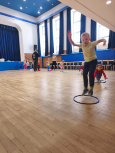 Fotogalerie Veselé sportovky pro děti ze školky, foto č. 4