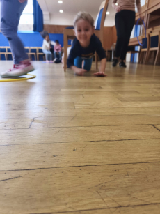 Fotogalerie Veselé sportovky pro děti ze školky, foto č. 14