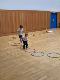 Fotogalerie Veselé sportovky pro děti ze školky - 2. třída , foto č. 2