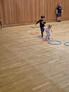 Fotogalerie Veselé sportovky pro děti ze školky - 2. třída , foto č. 5