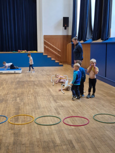 Fotogalerie Veselé sportovky pro děti ze školky - 2. třída , foto č. 6