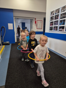 Fotogalerie Veselé sportovky pro děti ze školky - 2. třída , foto č. 10