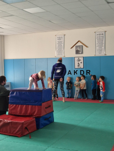 Fotogalerie Veselé sportovky pro děti ze školky - 2. třída - 21.10.2025, foto č. 1