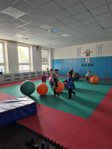 Fotogalerie Veselé sportovky pro děti ze školky - 2. třída - 21.10.2025, foto č. 6