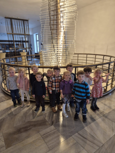 Fotogalerie Příhody včelích medvídků - 2. třída, foto č. 8