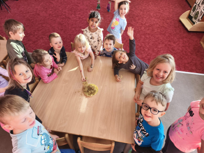 Bylinky s vílou Sedmikráskou a skřítkem Šípkem - 3. třída