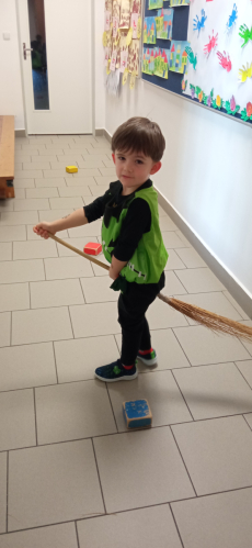 Fotogalerie Halloween - 2. třída, foto č. 11