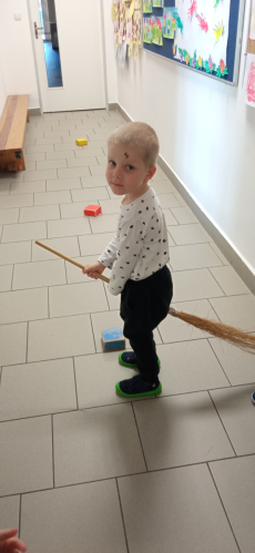 Fotogalerie Halloween - 2. třída, foto č. 12