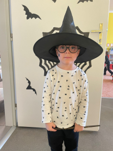 Fotogalerie Halloween - 2. třída, foto č. 18