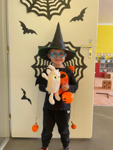 Fotogalerie Halloween - 2. třída, foto č. 23