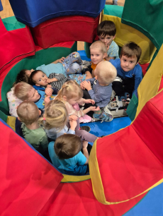 Fotogalerie Veselé sportovky pro děti ze školky - 2. třída - 4.11.2025, foto č. 4