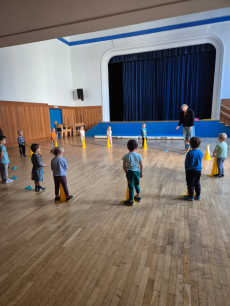 Fotogalerie Veselé sportovky pro děti ze školky - 2. třída - 4.11.2025, foto č. 14