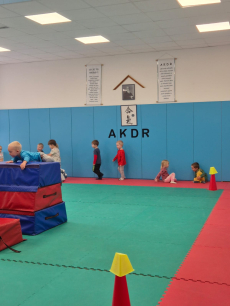 Veselé sportovky pro děti ze školky - 2. třída - 11.11.2025