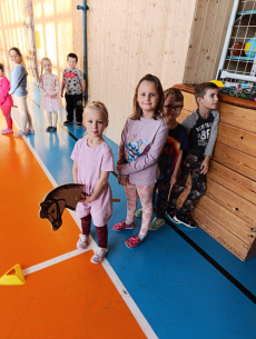 Fotogalerie Svatý Martin v 1. a 3. třídě, foto č. 19