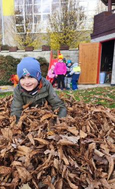 Fotogalerie Svatý Martin v 1. a 3. třídě, foto č. 37