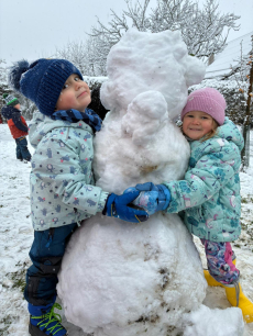 Fotogalerie Náš první sněhulák - 1. třída, foto č. 3