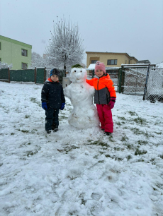 Náš první sněhulák - 1. třída