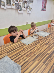 Fotogalerie Návštěva kroužku keramiky - 2. třída, foto č. 12