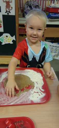 Fotogalerie Předvánoční čas ve 2. třídě, foto č. 6