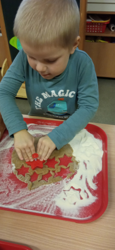 Fotogalerie Předvánoční čas ve 2. třídě, foto č. 8