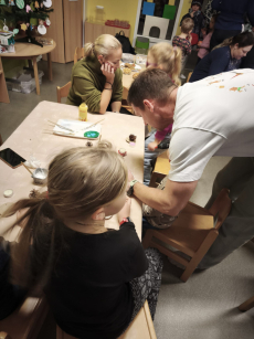 Fotogalerie Vánoční tvoření - 1. třída, foto č. 4