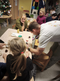 Fotogalerie Vánoční tvoření - 1. třída, foto č. 5