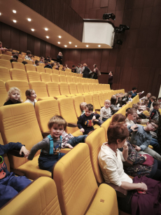 Fotogalerie Návštěva Beskydského divadla - 1. třída, foto č. 5