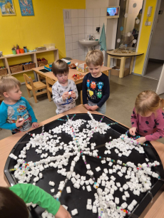 Fotogalerie Zimní čas ve 2. třídě, foto č. 12