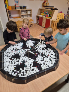 Fotogalerie Zimní čas ve 2. třídě, foto č. 15