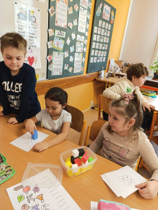 Fotogalerie Návštěva 1. třídy ZŠ - 3. třída, foto č. 15