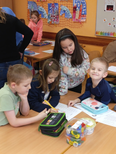 Fotogalerie Návštěva 1. třídy ZŠ - 3. třída, foto č. 32