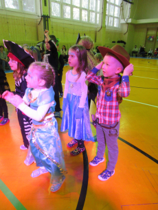 Fotogalerie Dětský karneval, foto č. 9