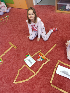 Fotogalerie Stopy ve sněhu - 3. třída, foto č. 1