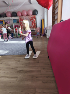 Fotogalerie Zumba 3. třída, foto č. 12