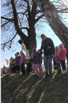 Fotogalerie Vítání jara v MŠ, foto č. 2