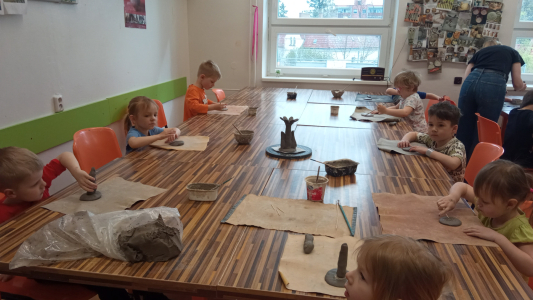 Fotogalerie Keramika ve Fokusu - 2. třída, foto č. 4